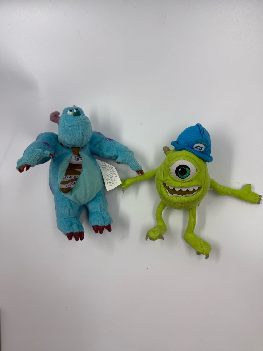 Vintage monsters Inc Mike wazowski & sully 2001 spin masters plush toys